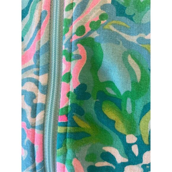 Lilly Pulitzer Girls Hooded Cooke CoverUp L (8-10) Vibrant Floral Print UPF 50+ - Picture 2 of 5